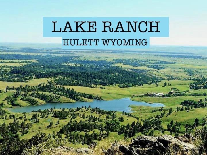 Lake Guest Ranch Villa Devils Tower Exteriör bild